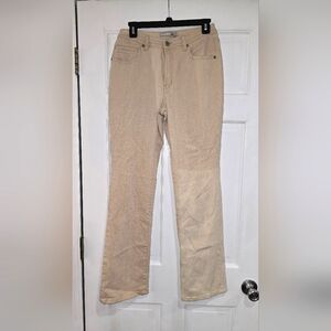 Chico's Platinum Beige Boot Leg Jeans SIZE 0